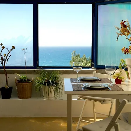 Villa Tamar - *