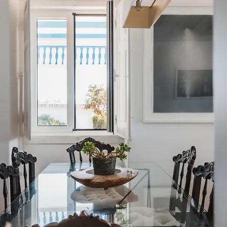 Tamar - * Azenhas do Mar