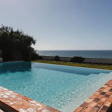 Villa Tamar - *